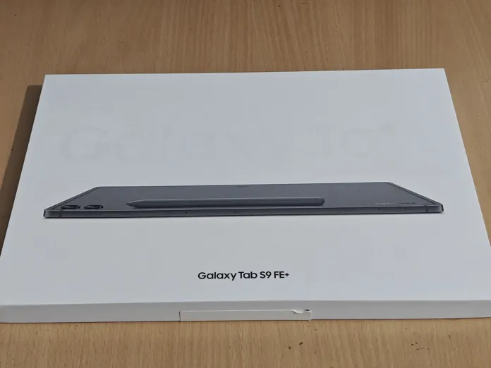 Sold second hand Samsung Galaxy Tab S9 FE+ Mint Condition Tablet Grey 8GB RAM 128GB Storage on Resellpur