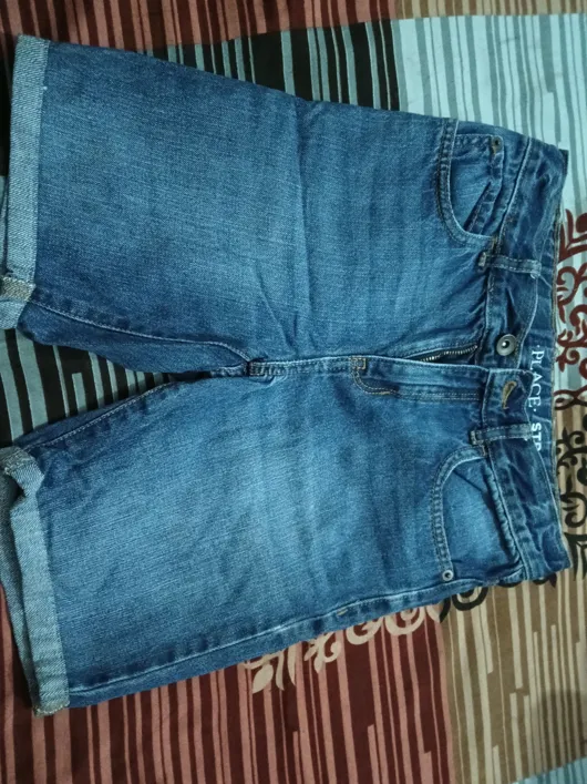 Buy used Half Crop Jeans online on Resellpur