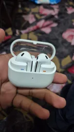 Buy used Samsung buds 3 online on Resellpur