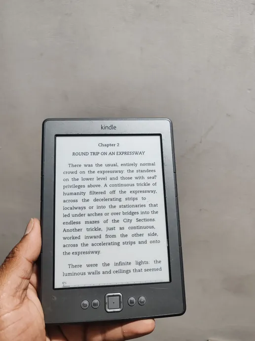 Buy used Kindle 4th Gen | Used E-reader | Black | Budget E-reader India online on Resellpur
